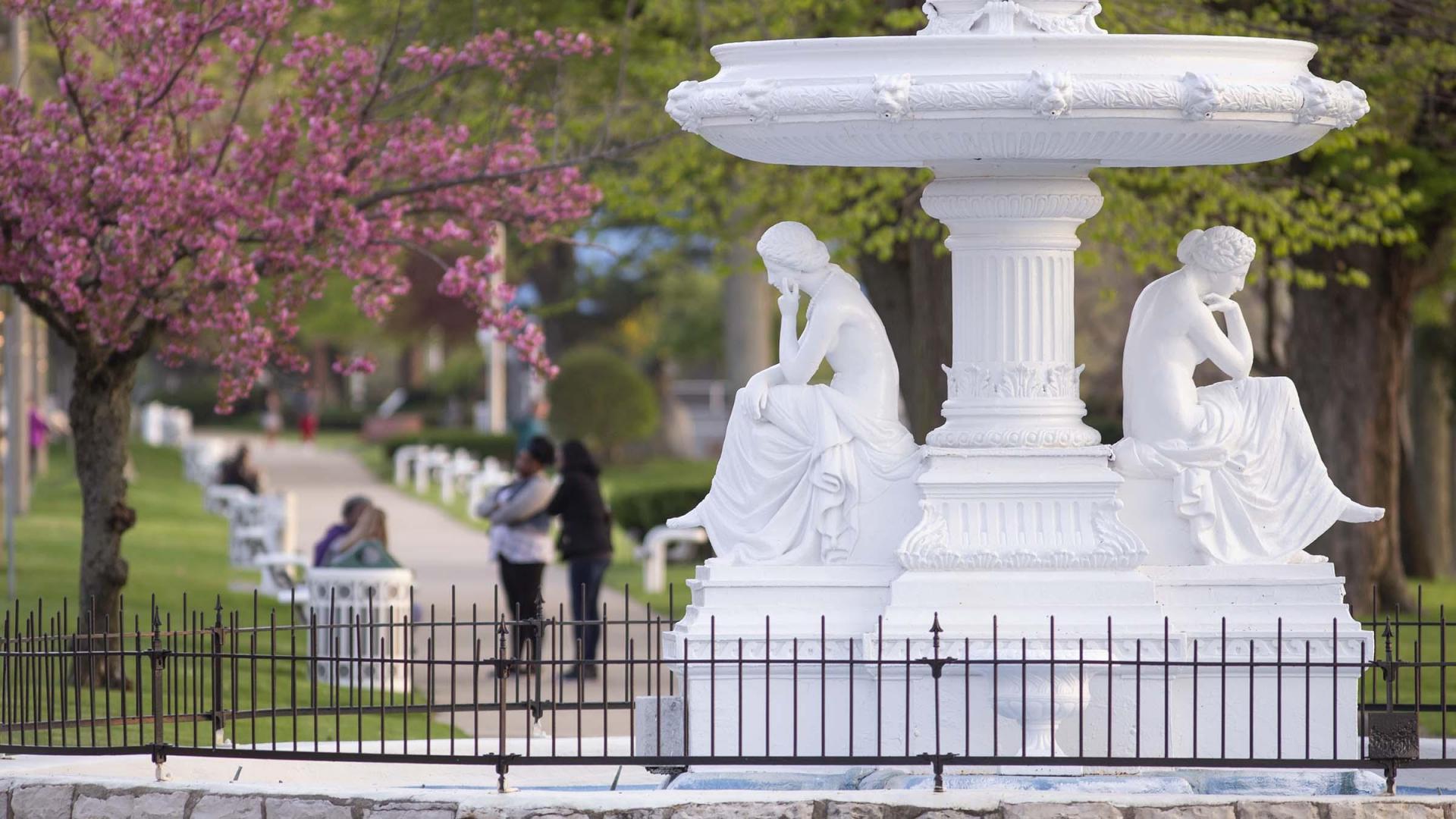 Spring in Southwest Michigan. Maids of the mist fountain